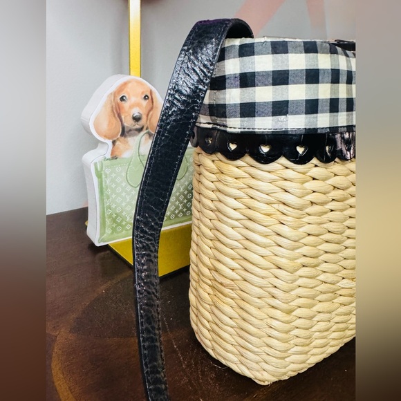 Brighton Straw Shoulder Bag with Checkered Lining - Picture 4 of 10